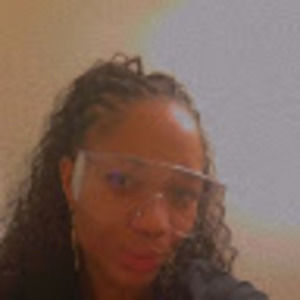 Meet your Posher, Mercedes